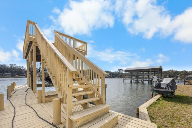 640 W Sunset Boulevard, Fort Walton Beach, FL 32547
