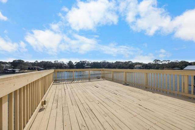 640 W Sunset Boulevard, Fort Walton Beach, FL 32547