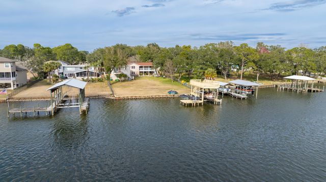 640 W Sunset Boulevard, Fort Walton Beach, FL 32547