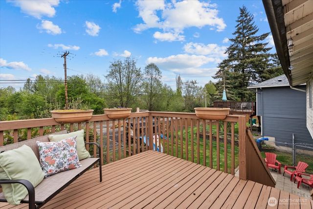 11820 SE 316th Place, Auburn, WA 98092
