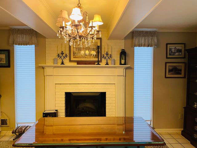 310 Sunny Brook Lane, Heidrick, KY 40949