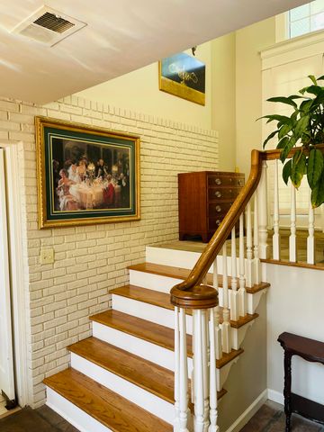 310 Sunny Brook Lane, Heidrick, KY 40949
