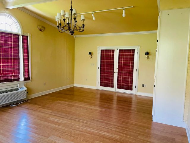 310 Sunny Brook Lane, Heidrick, KY 40949