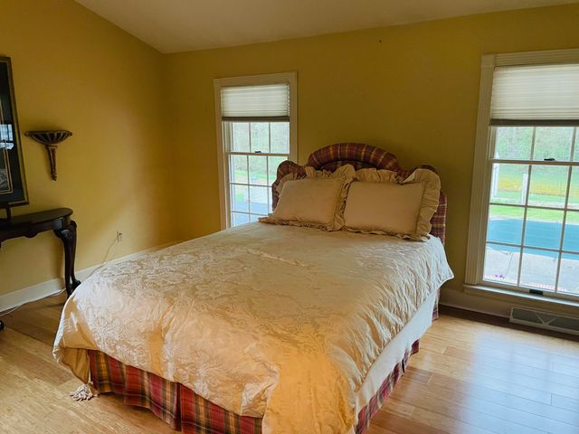 310 Sunny Brook Lane, Heidrick, KY 40949