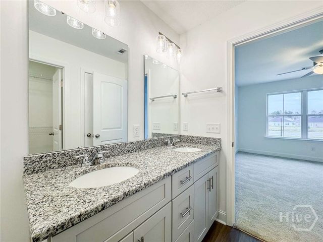 86 Beaumont Drive, Hinesville, GA 31313