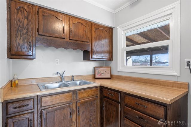 1176 Irmal Drive, Dayton, OH 45432