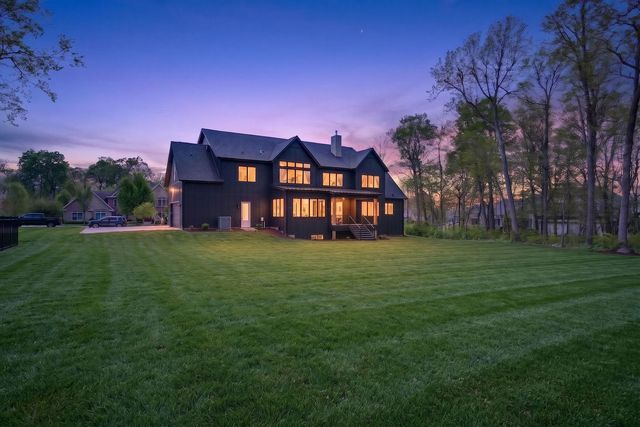 7179 Ironwood Court, Yorkville, IL 60560