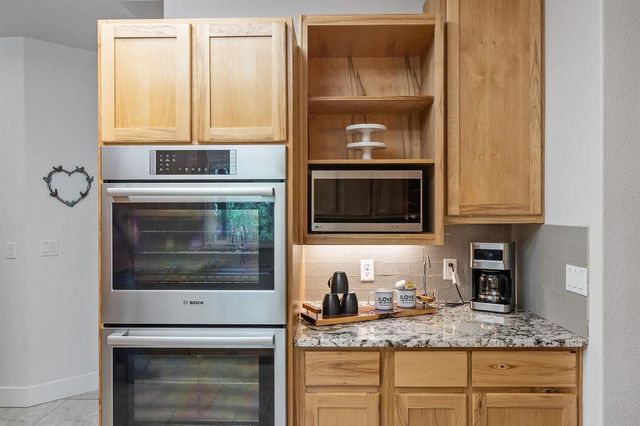 13326 Trautwein RD, Austin, TX 78737