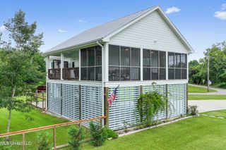 227 Farve Street, Waveland, MS 39576