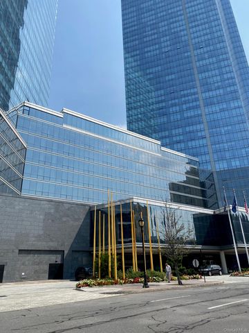 499 N Broadway 5L, White Plains, NY 10603