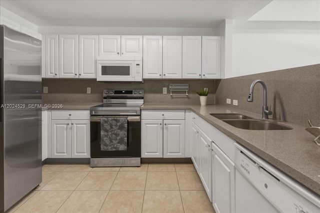 11102 NW 83rd St 108, Doral, FL 33178
