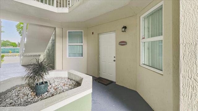 11102 NW 83rd St 108, Doral, FL 33178