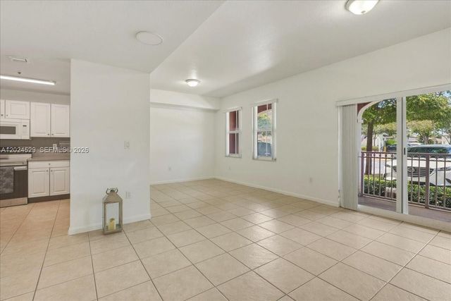 11102 NW 83rd St 108, Doral, FL 33178