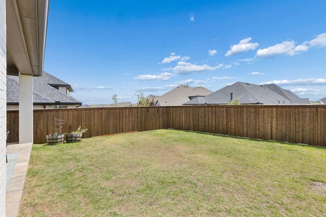 2172 Sandlin Drive, Fort Worth, TX 76008