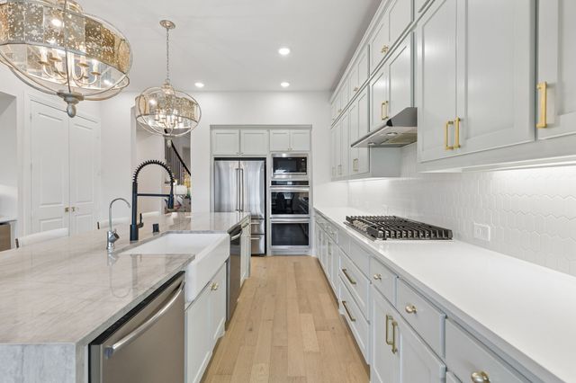 2172 Sandlin Drive, Fort Worth, TX 76008