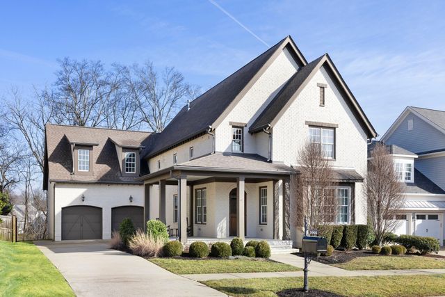 3066 Allenwood Dr, Thompsons Station, TN 37179