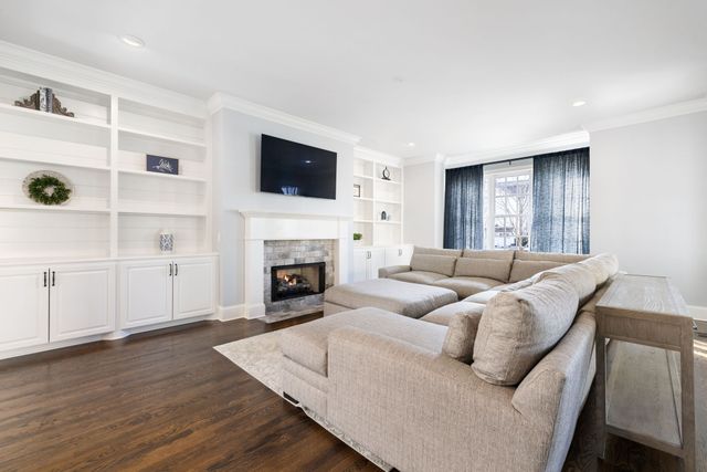 3066 Allenwood Dr, Thompsons Station, TN 37179