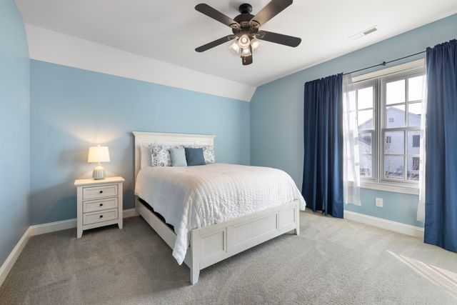 3066 Allenwood Dr, Thompsons Station, TN 37179