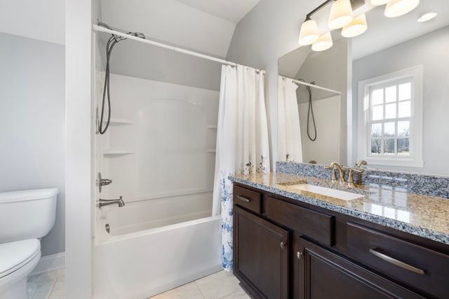 3066 Allenwood Dr, Thompsons Station, TN 37179