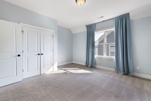 3066 Allenwood Dr, Thompsons Station, TN 37179