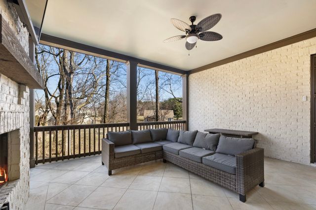 3066 Allenwood Dr, Thompsons Station, TN 37179