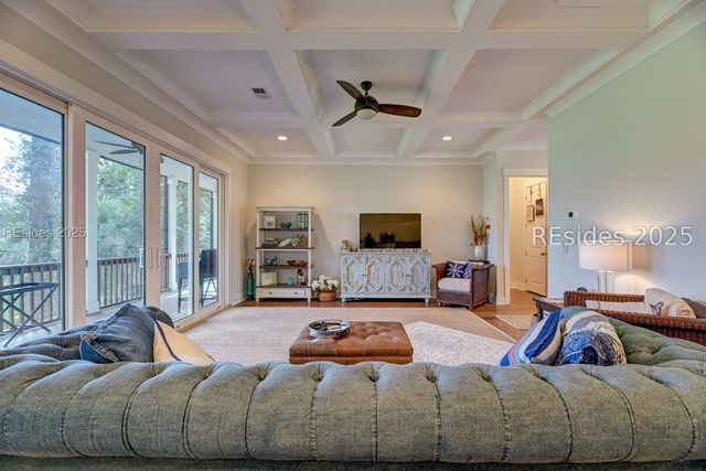 9 Bass Creek Ln, Bluffton, SC 29910