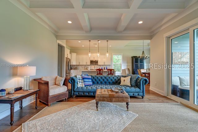 9 Bass Creek Ln, Bluffton, SC 29910