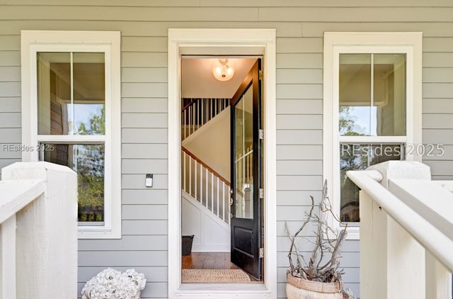 9 Bass Creek Ln, Bluffton, SC 29910