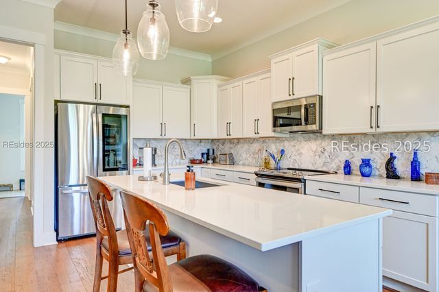 9 Bass Creek Ln, Bluffton, SC 29910