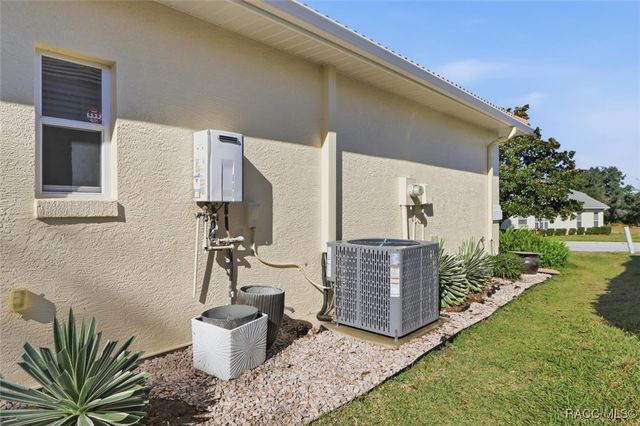 1206 W Skyview Crossing Drive, Hernando, FL 34442