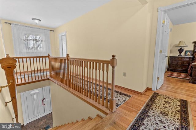 216 N CHARLOTTE ST, Manheim, PA 17545