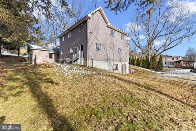 216 N CHARLOTTE ST, Manheim, PA 17545