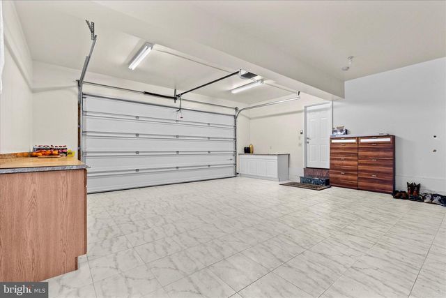 216 N CHARLOTTE ST, Manheim, PA 17545