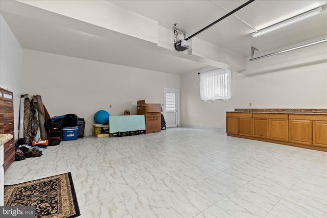 216 N CHARLOTTE ST, Manheim, PA 17545