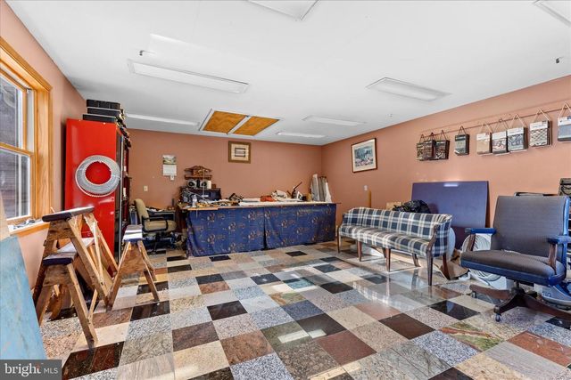 216 N CHARLOTTE ST, Manheim, PA 17545