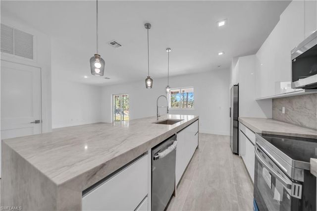 828 Genoa AVE S, Lehigh Acres, FL 33974