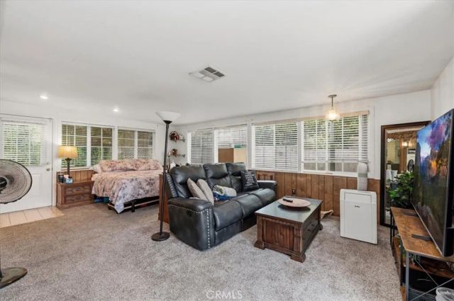 648 E 20th, San Bernardino, CA 92404