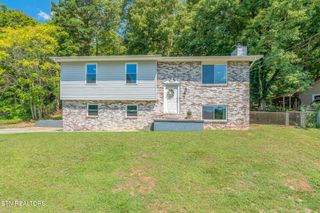5704 Wooded Acres Drive, Knoxville, TN 37921