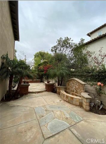 18729 Sinclair Lane, Huntington Beach, CA 92648