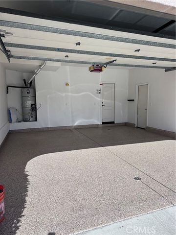 18729 Sinclair Lane, Huntington Beach, CA 92648