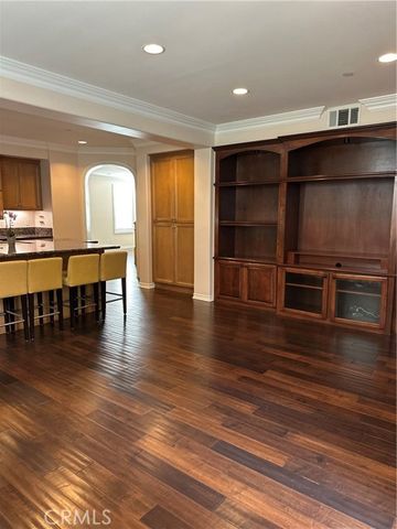18729 Sinclair Lane, Huntington Beach, CA 92648