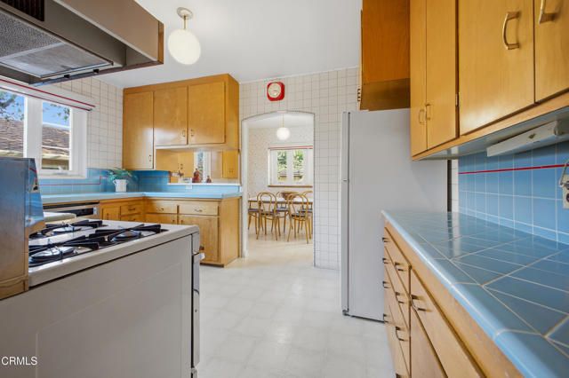 2450 E Orange Grove Boulevard, Pasadena, CA 91104