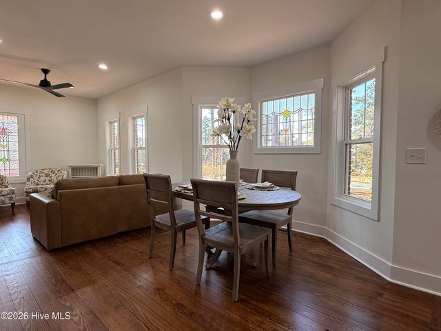 132 Tower Street, Southern Pines, NC 28387