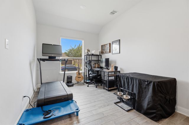 2105 Ella Lane, Carrollton, TX 75010