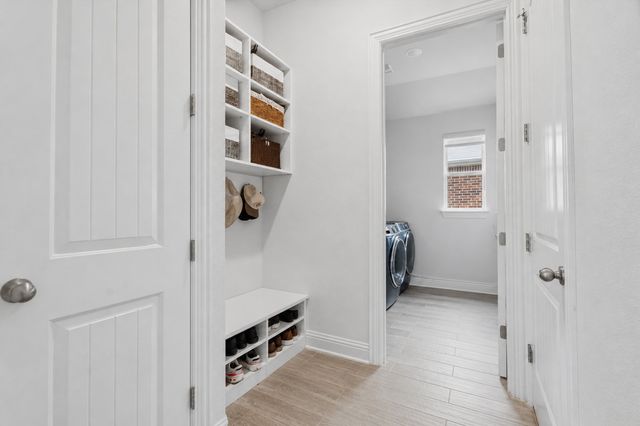 2105 Ella Lane, Carrollton, TX 75010