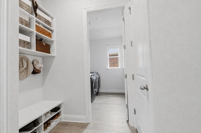 2105 Ella Lane, Carrollton, TX 75010