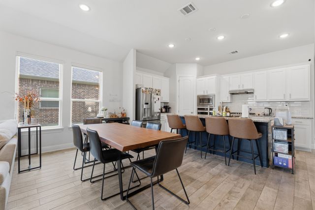 2105 Ella Lane, Carrollton, TX 75010