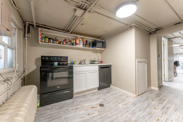 2125 Euclid Avenue, Berwyn, IL 60402