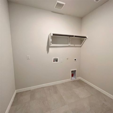 1310 Sundance Lane, Justin, TX 76247