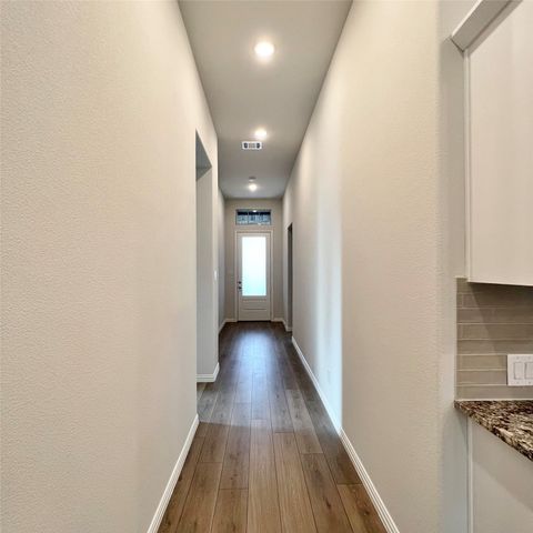 1310 Sundance Lane, Justin, TX 76247